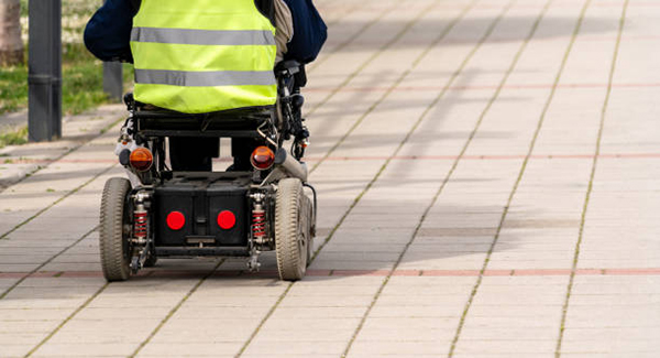 Government to modernise laws on powered mobility devices