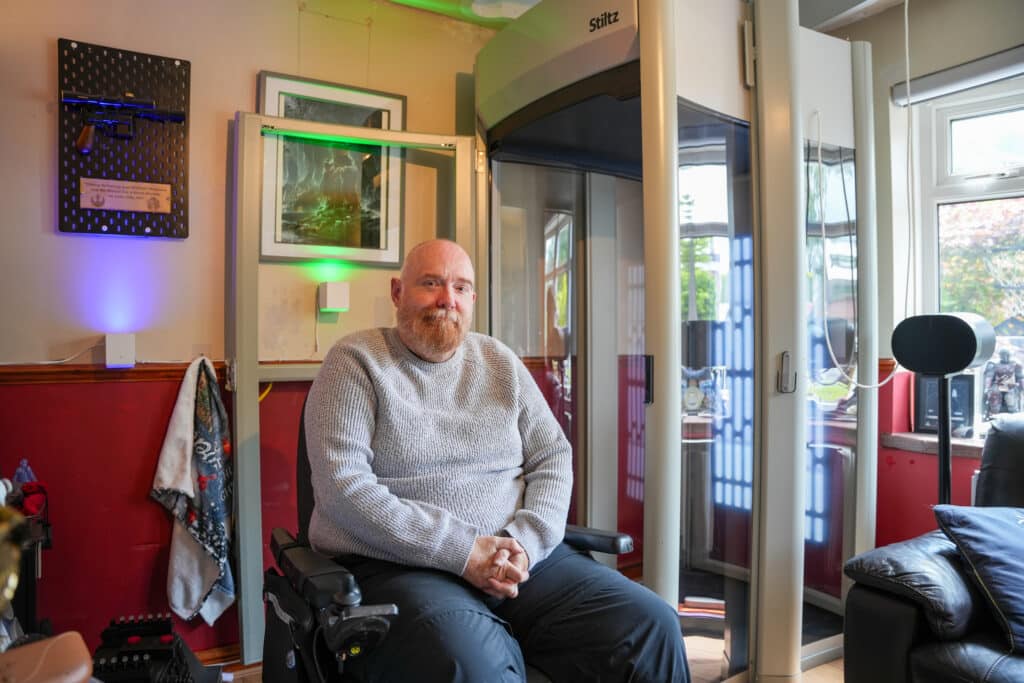 Star Wars Superfan ‘feels the Force’ with Stiltz Homelift